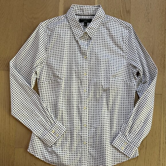 Banana Republic Tailored Button-Down Shirt, Size 12, Black and White - Picture 1 of 3